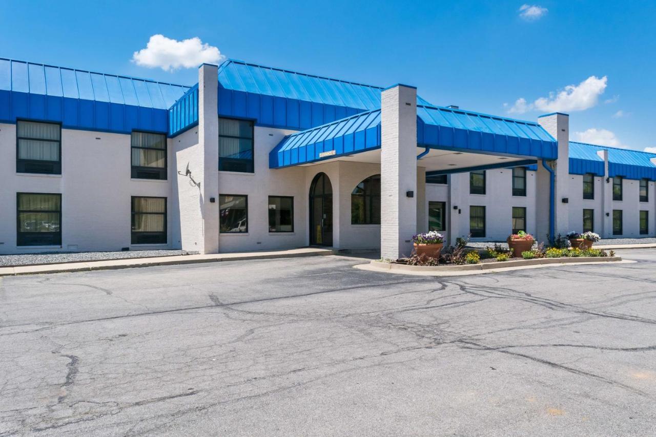 Motel 6-Richmond, In Bagian luar foto