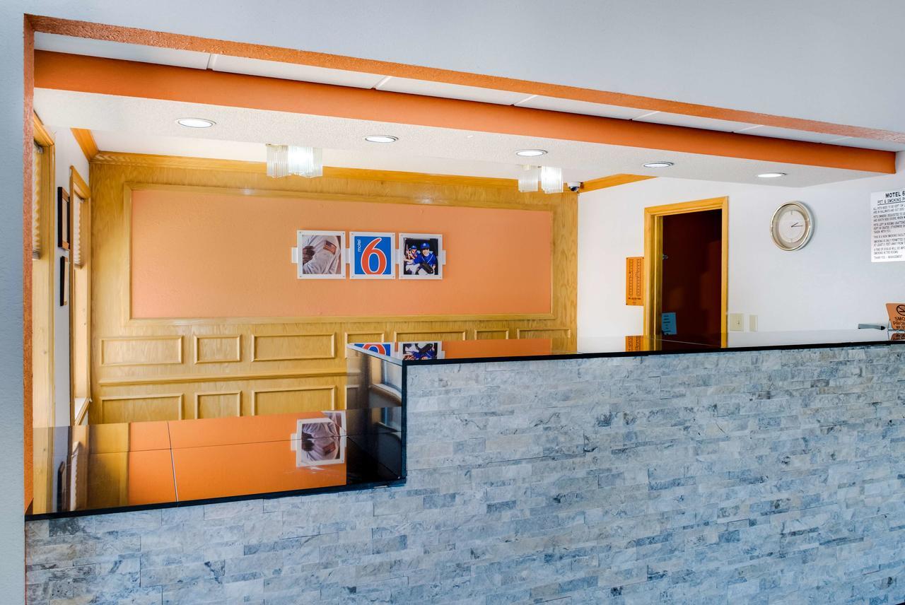 Motel 6-Richmond, In Bagian luar foto
