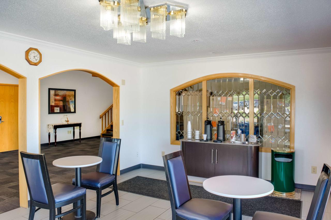 Motel 6-Richmond, In Bagian luar foto