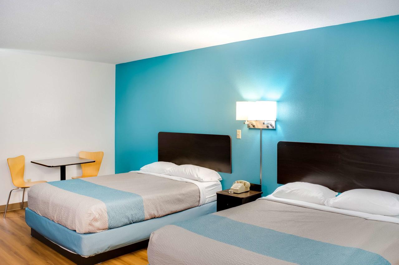 Motel 6-Richmond, In Bagian luar foto